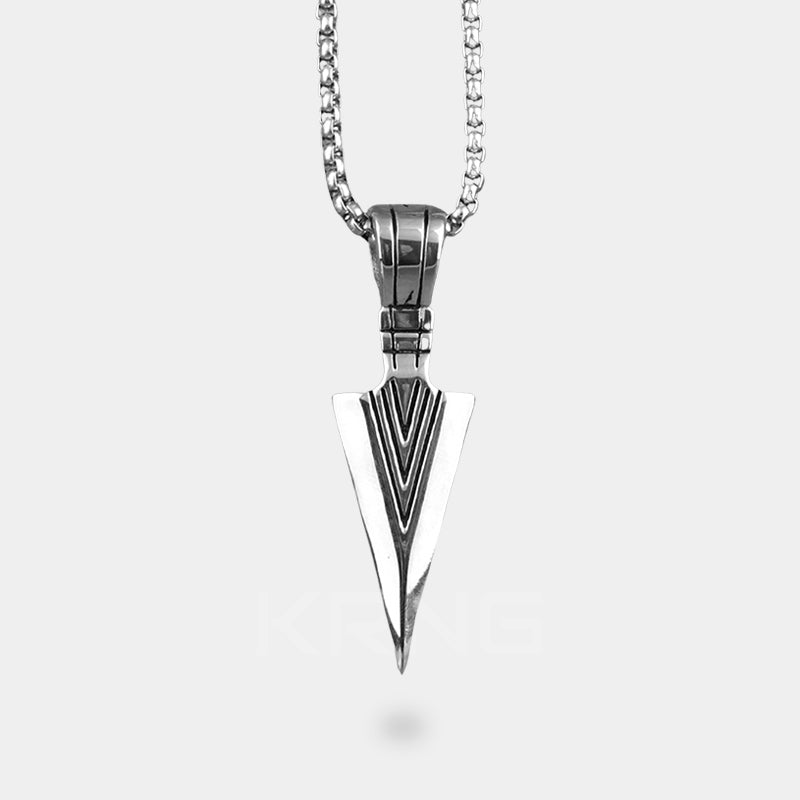 Arrowhead necklace with hand made finish for perfect techwear silver jewelry