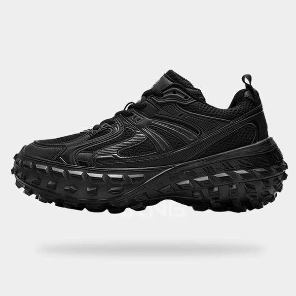 Black affordable techwear shoes to wear with dark cargo pants or casual streetwear clothings