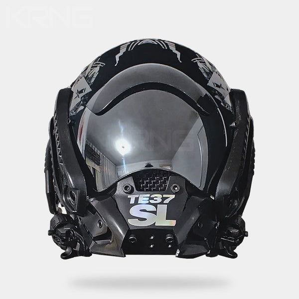 Cyber mask witth futuristic aesthetic for cyberpunk outfits