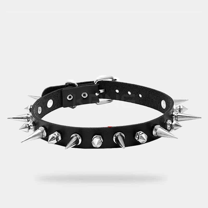 Black spiked choker for cyberpunk techwear look