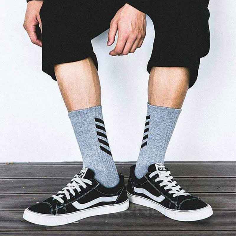 how to wear streetwear socks reddit